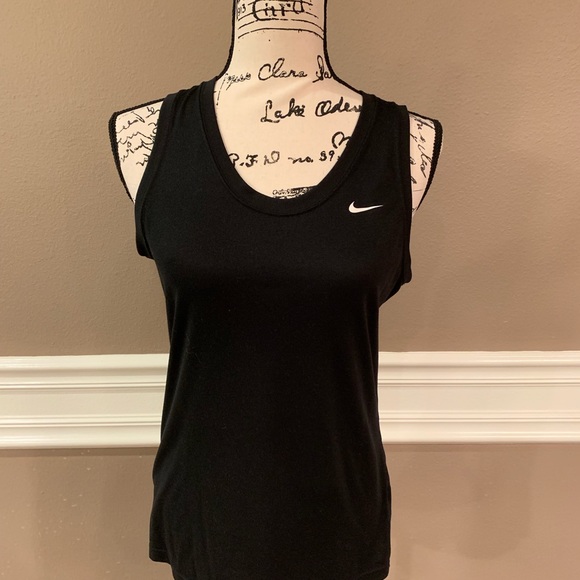 Nike Tops - Nike Dri-Fit Tank Top, Size Medium